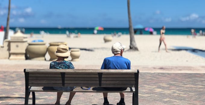 best coastal spots to retire in the US